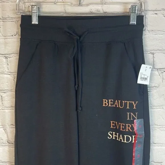 Zoe + Liv Women’s Black Joggers, Size xs, Beauty in every shade written on leg - Picture 3 of 6